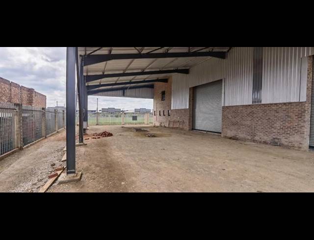 INDUSTRIAL PROPERTY TO RENT IN N4 GATEWAY INDUSTRIAL PARK